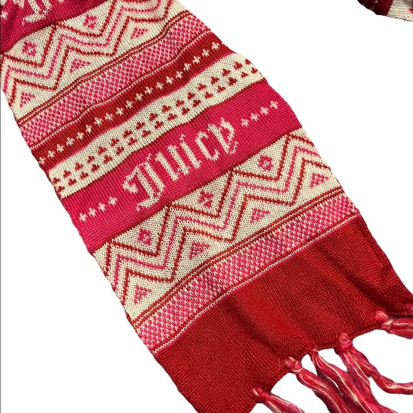 BNWT. JUICY COUTURE BEANIE/SCARF SET - Picture 3 of 4